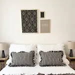 New! Deluxe Studio In City Centre! Florence!