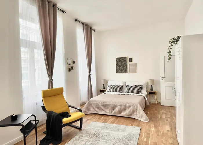 New! Deluxe Studio In City Centre! Florence!
